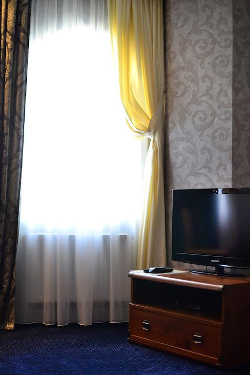 Kera Hotel Nesterenki Cameră foto
